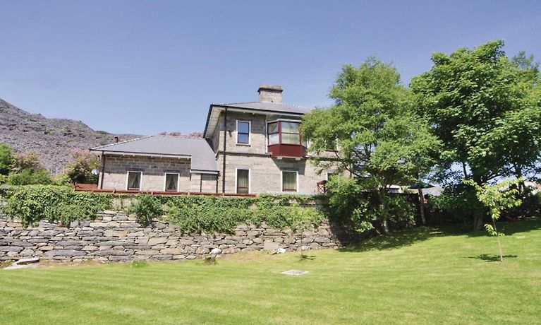 The Old Quarry Hospital Holiday Home Blaenau Ffestiniog Online